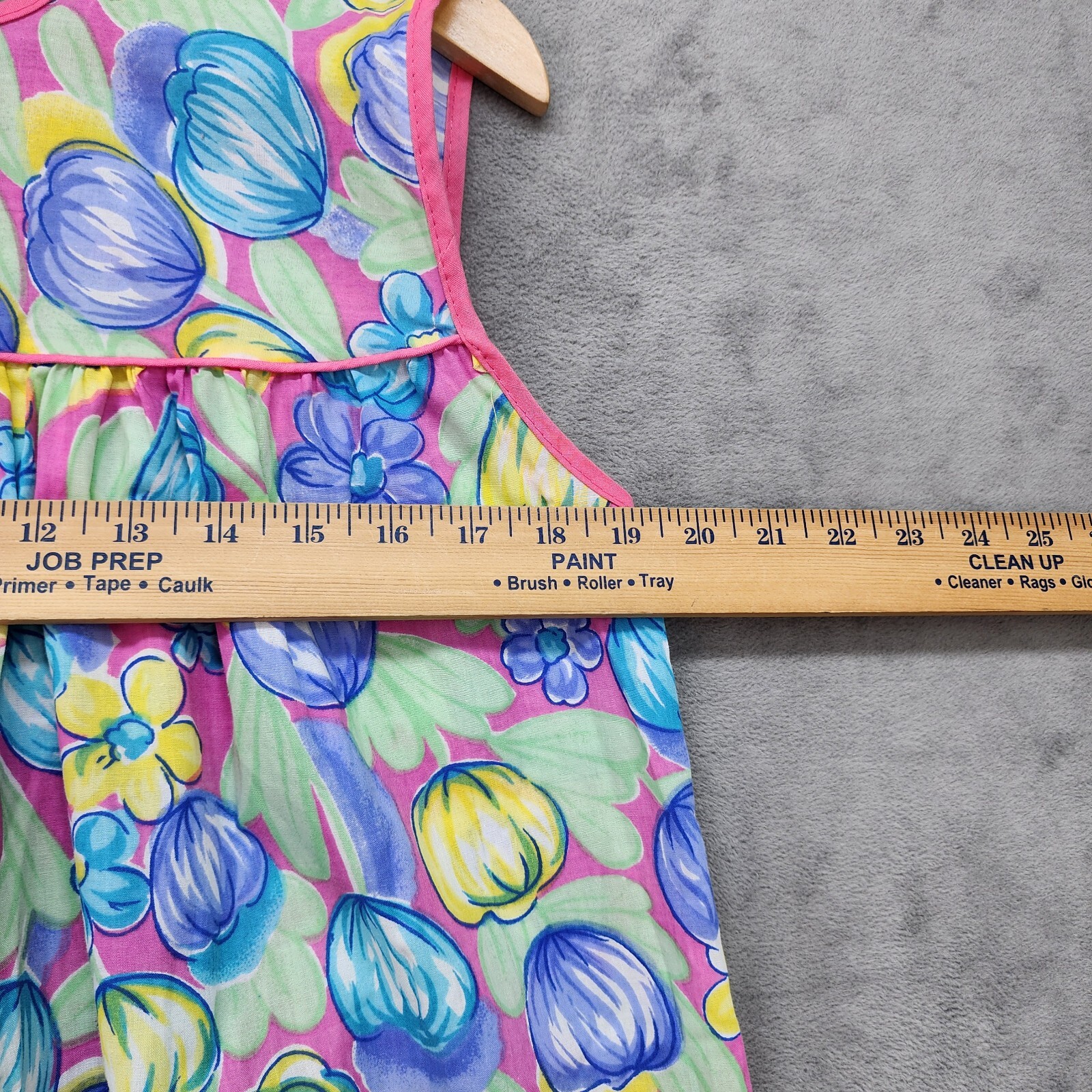 Artistic Creation Sleeveless House Dress Women’s Medium Mumu Grandma Cottagecore