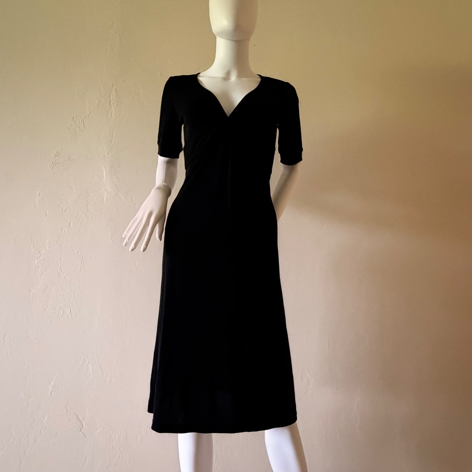 Gerard Darel Women’s Black Twist Front V-Neck Midi Dress Short Sleeve Size 38