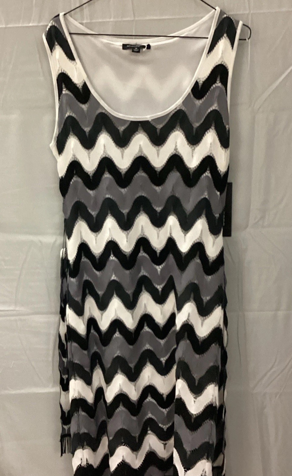 #103 Sharagano Lined Dress Gray Black White Size 10 Women’s