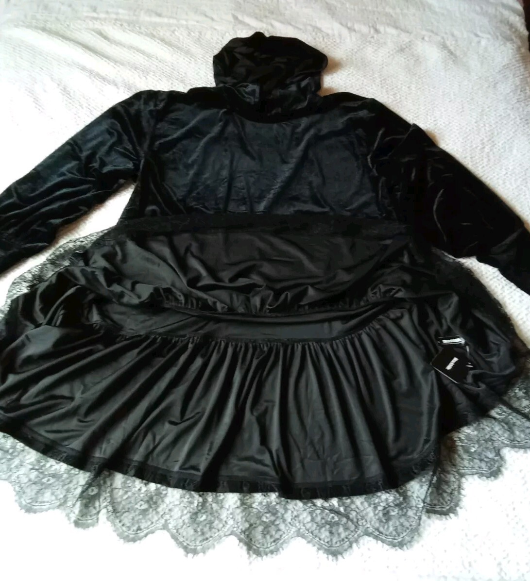 Black Milk Hooded Velor Black Long Sleeve Dress Women’s Size XL NEW WITH TAGS!!