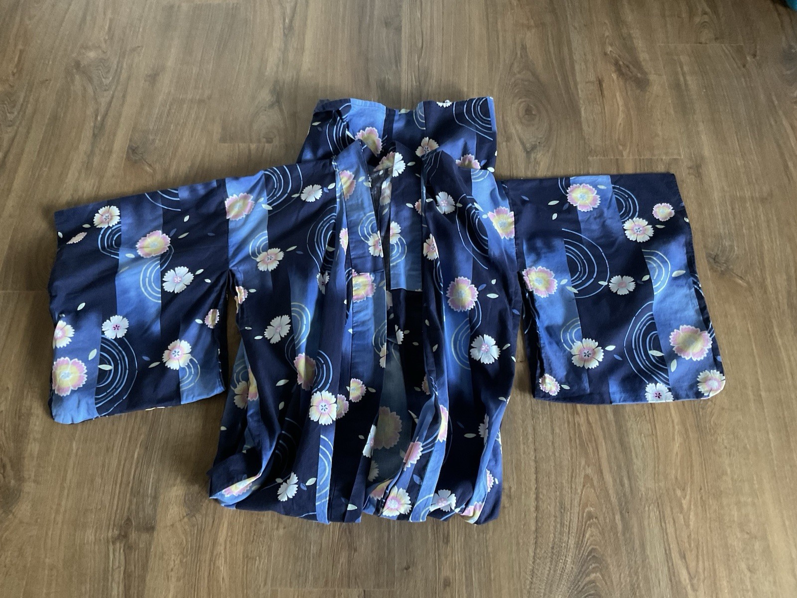 Handmade Women’s Navy Floral Long Kimono One Size Fits Most EUC
