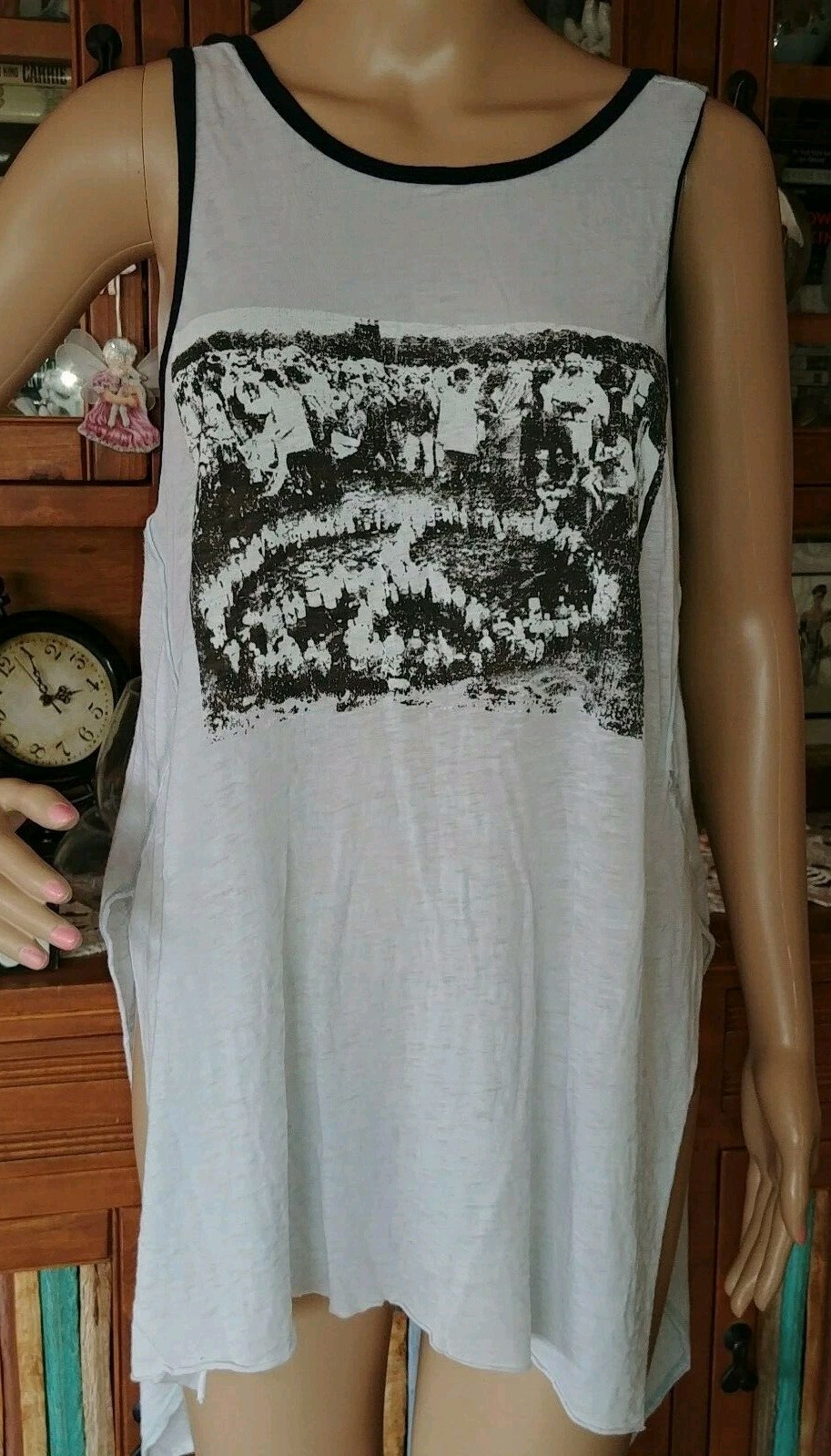 WOMEN’S LOVE CULTURE LIGHT BLUE TUNIC DRESS TOP MEDIUM CONCERT SCENE PEACE SIGN