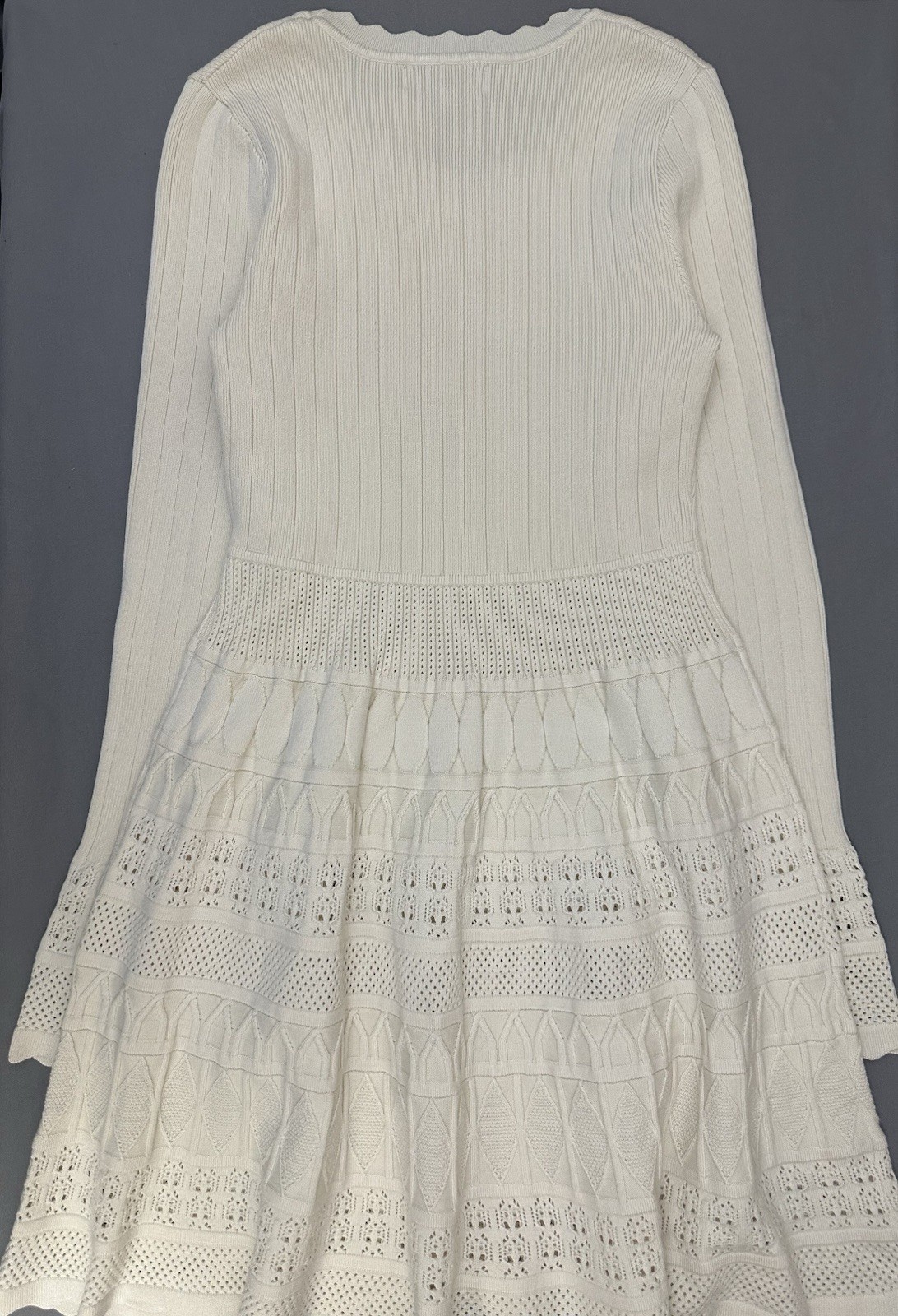 Willow & Wind Cream Rib Knit Scoop Neck Pullover Dress L Scalloped Stretch