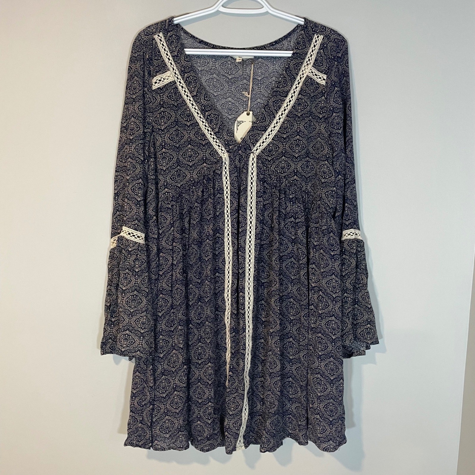 Entro Boho Navy Paisley Lace Trim Bell Long Sleeve Babydoll Mini Dress Sz M New