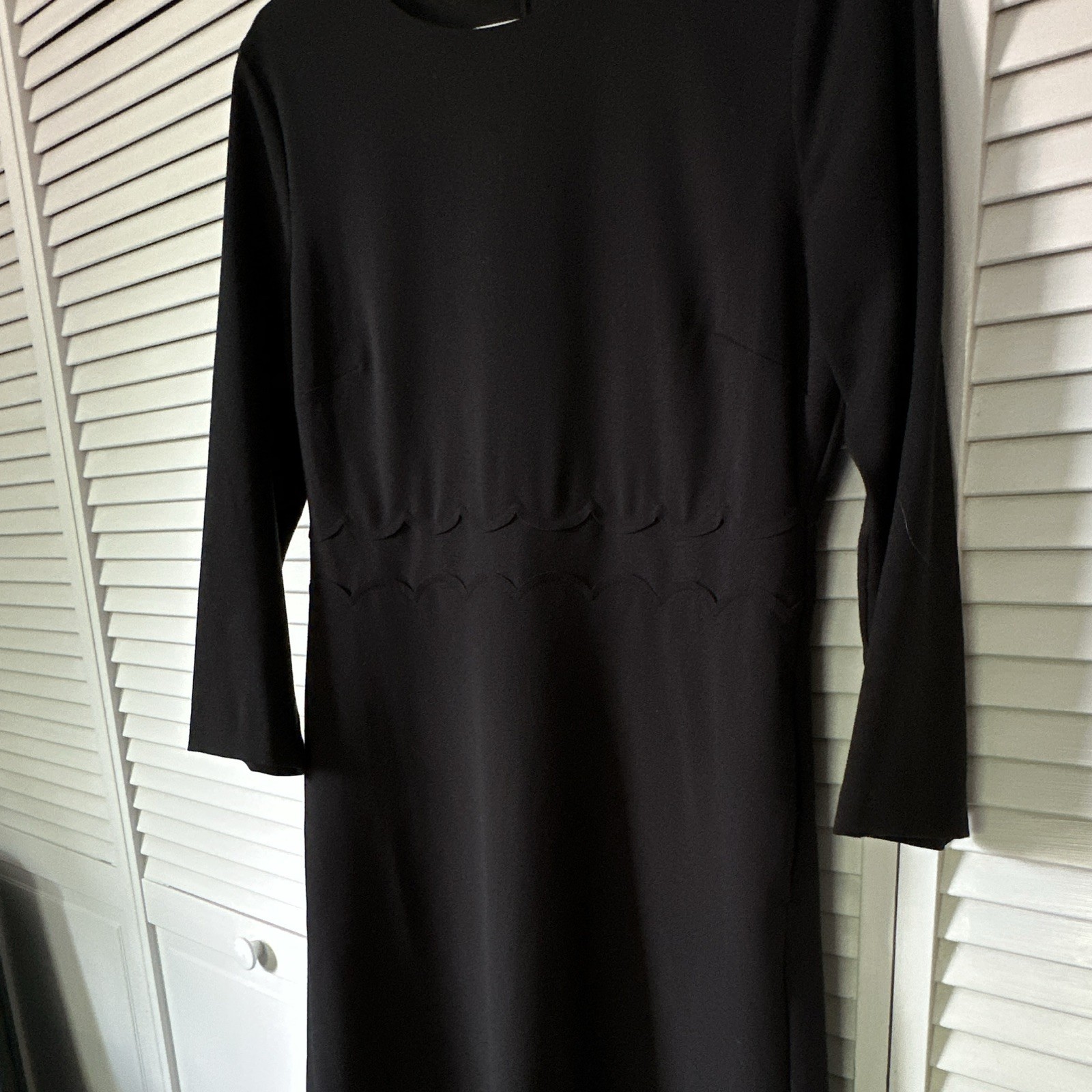 Banana Republic Black Solid Shift Dress 3/4 Sleeve Round Neck Knee Length Size 8