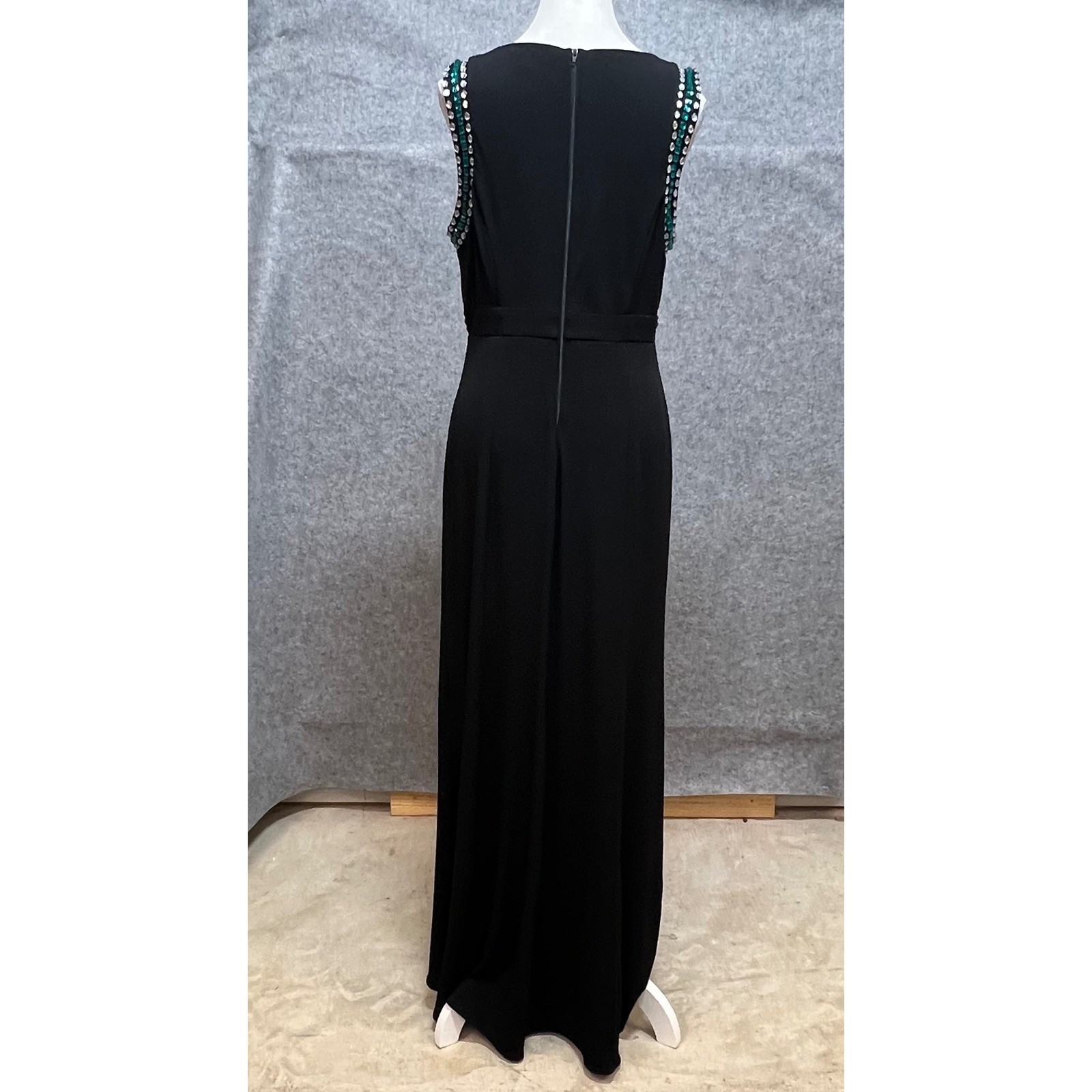 Sequin Hearts Black V-Neck Rhinestone Empire Waist Gown Slit Formal Prom Size 13