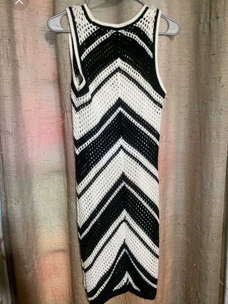 NWT Willow & Wind SZ L Black & White Chevron Crochet Bohemian Tropical Dress