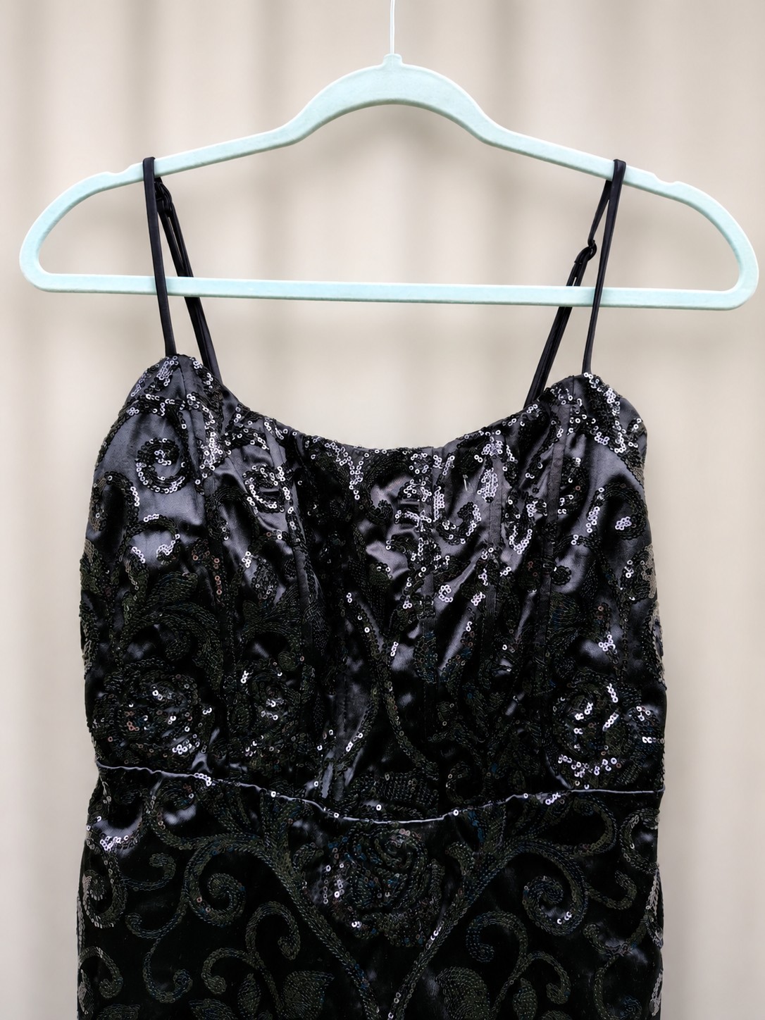 NEW Windsor Black Sequin Mini Dress Large Spaghetti-Strap Back Zip Stretch Event