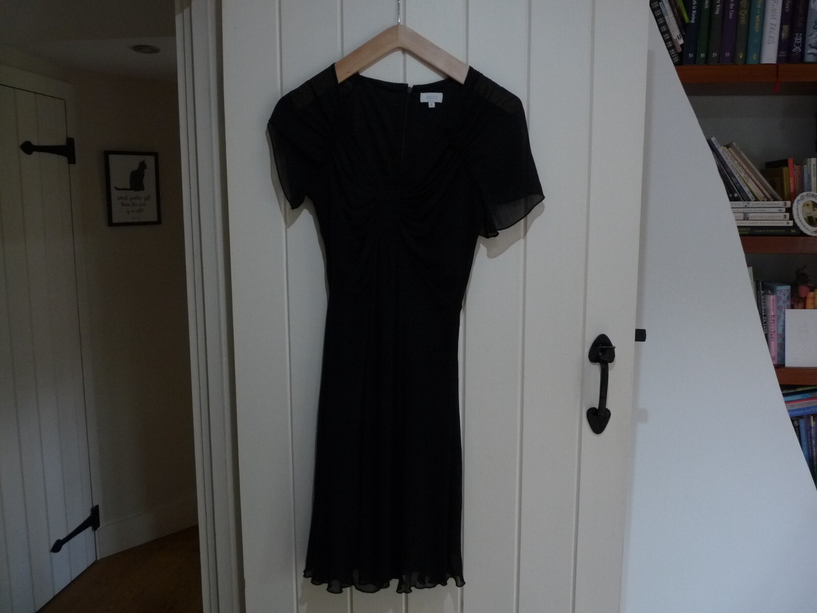 Untold Ladies’ Black Short Sleeve Dress – Size 8 (Length 38.5 Inches)