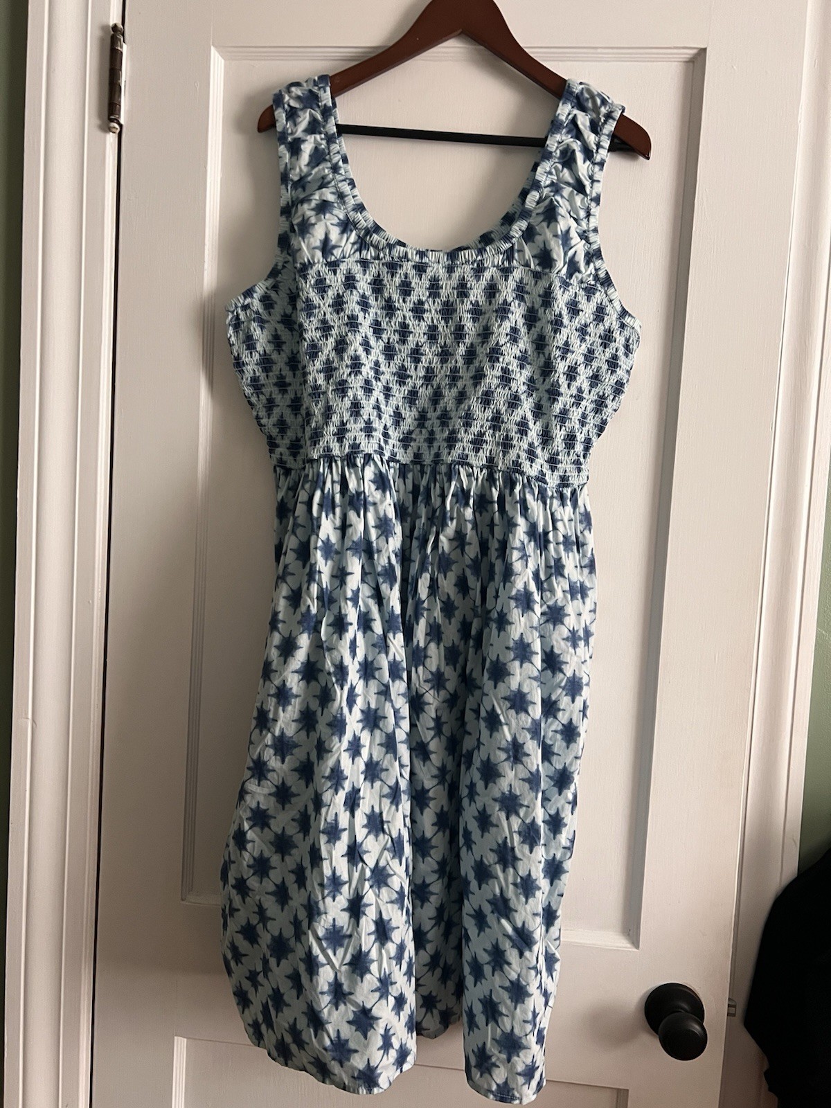 Lane Bryant Sleeveless Smocked-Bodice Dress 18/20 NWOT