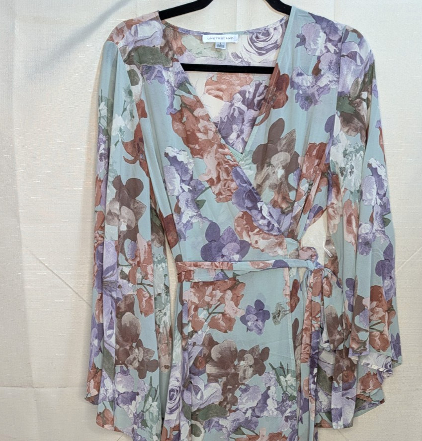 Women’s Size Large Wrap Mint Green Floral Boho Bell Sleeve High Low Maxi Dress