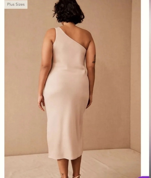 NWT BHLDN Audrie One Shoulder Midi Dress Size 26W in the color Oyster