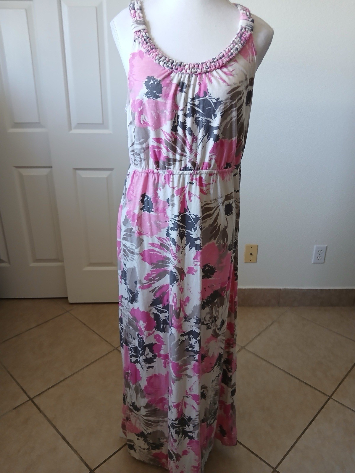 Sonoma Life + Style L Boho Floral Maxi Dress Pink Gray Sleeveless Summer Chic