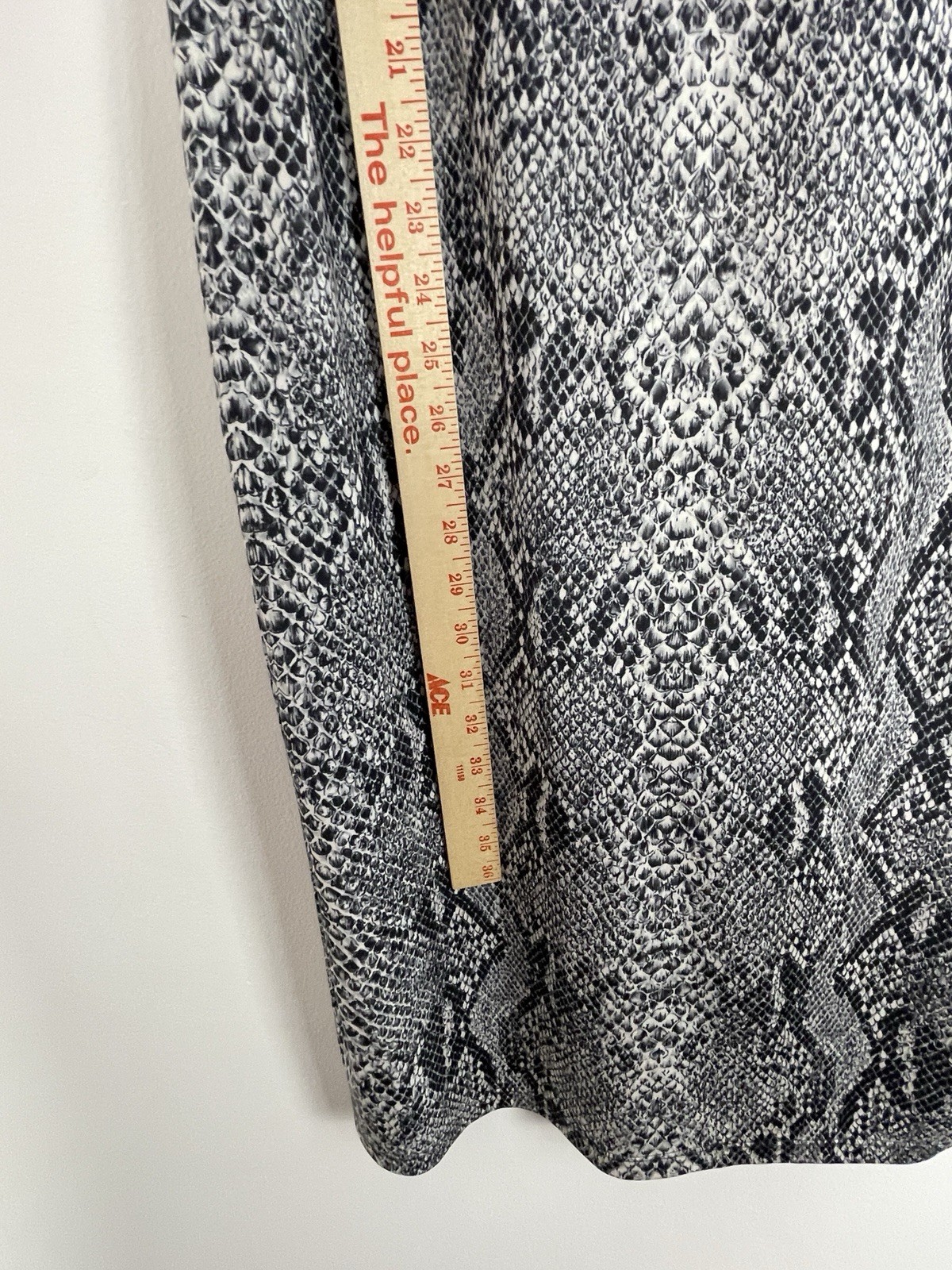 Zuarée Paris L Grey White Snake Print Sheath Dress Knee-Length Polyester Spandex