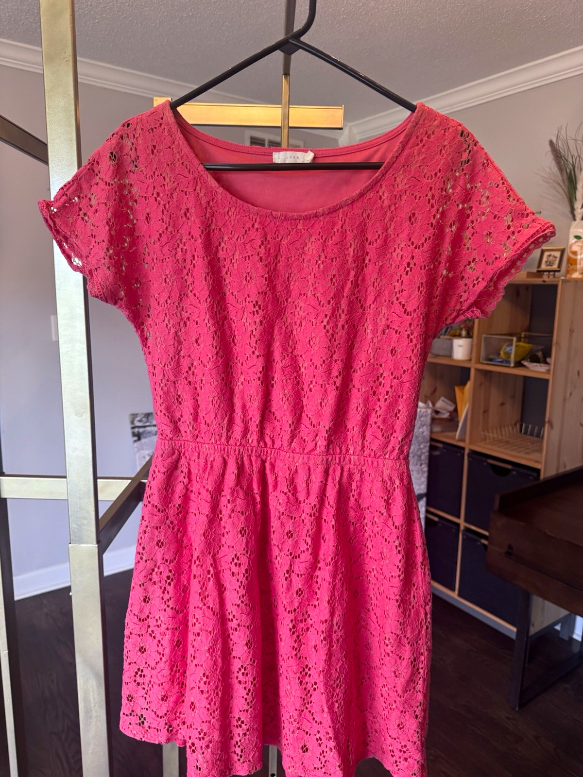Lush Dress Women L Pink Floral Lace Lined Cap Sleeve Round Neck Mini DR91924