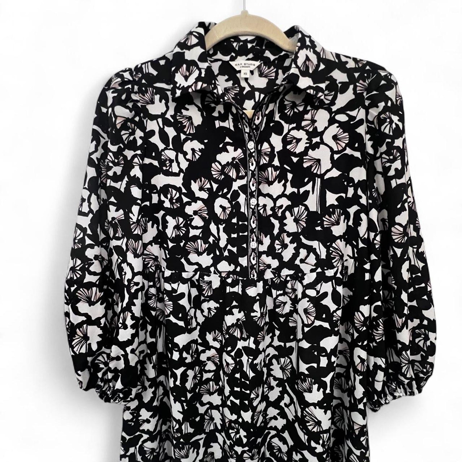 Max Studio London Black