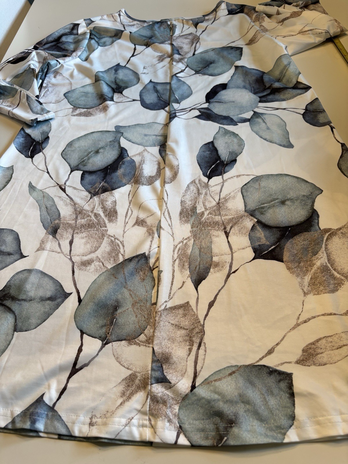 Leaf Print Dress SIZE XXL 95% Polyester Mini Knee Length 3/4 Bell Sleeves