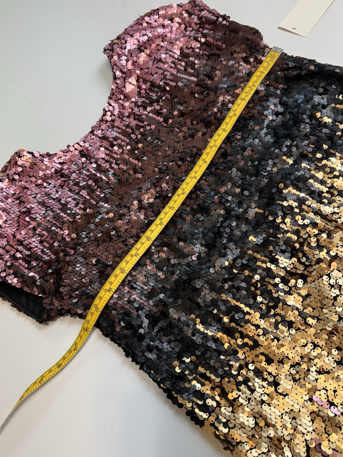 Tobi Shine Me Up Sequin Relaxed Mini Dress Size Small Pink Black Gold NWT