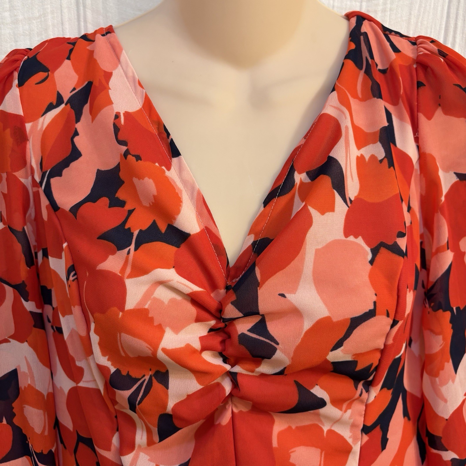 Sincerely Jules Red and Pink Floral Long-Sleeve Tiered Midi Dress. Size Large