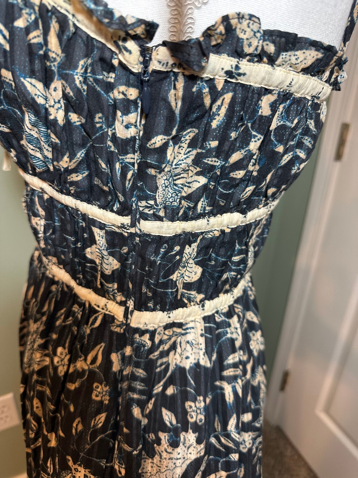 Ulla Johnson Indah Smocked Bodice Floral Midi Dress Black Cream Sz 4