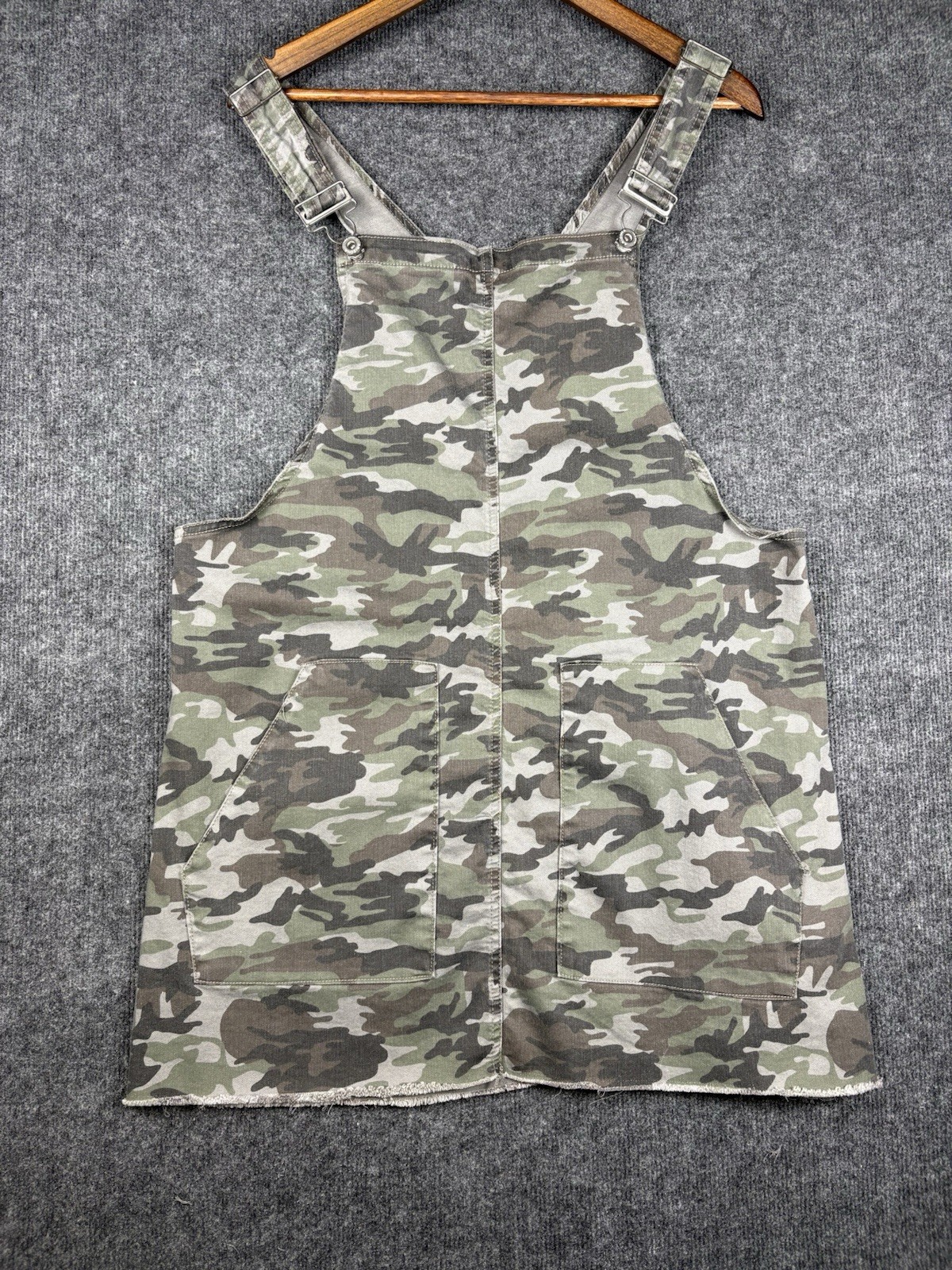Arizona Skirtall Overall Dress Woman’s XL All Over Camouflage Raw Hem Y2K Grunge