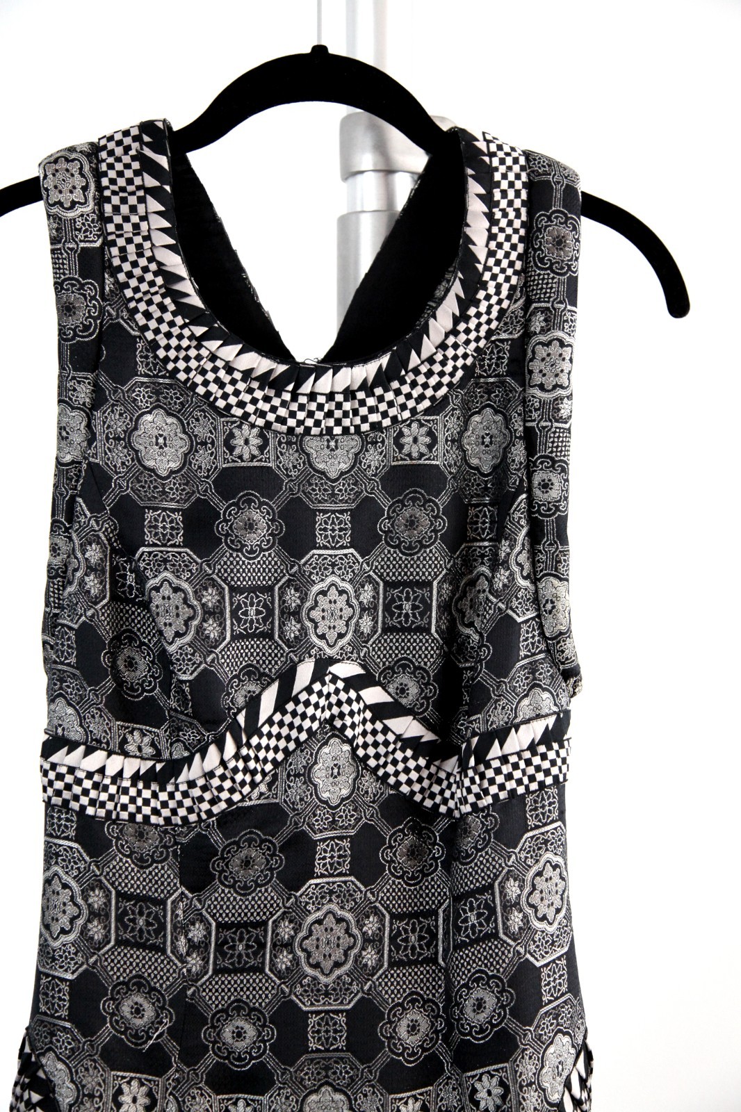 Alexander McQueen – “Scanners” Autumn/Winter 2003 Khakhama Brocade Silk Dress 40