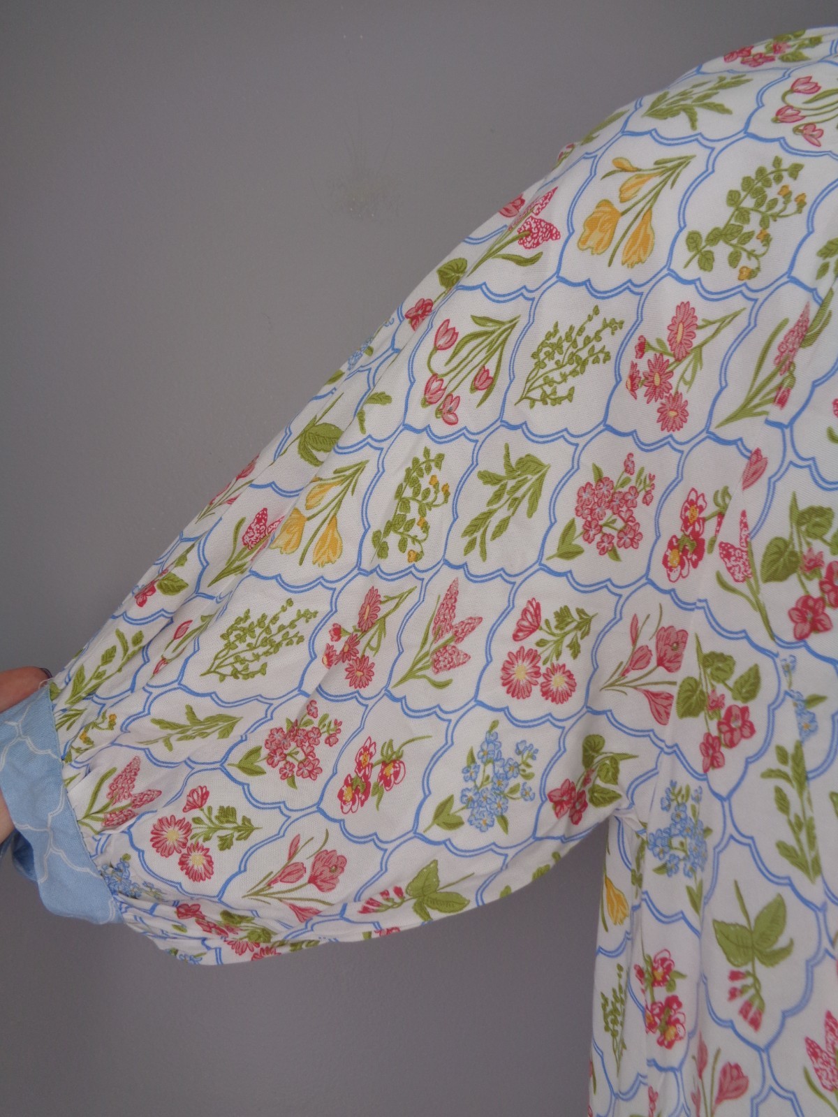 Cactus Pearl Floral Button Maxi Dress Size Medium Tie Sleeve Boho Cottagecore