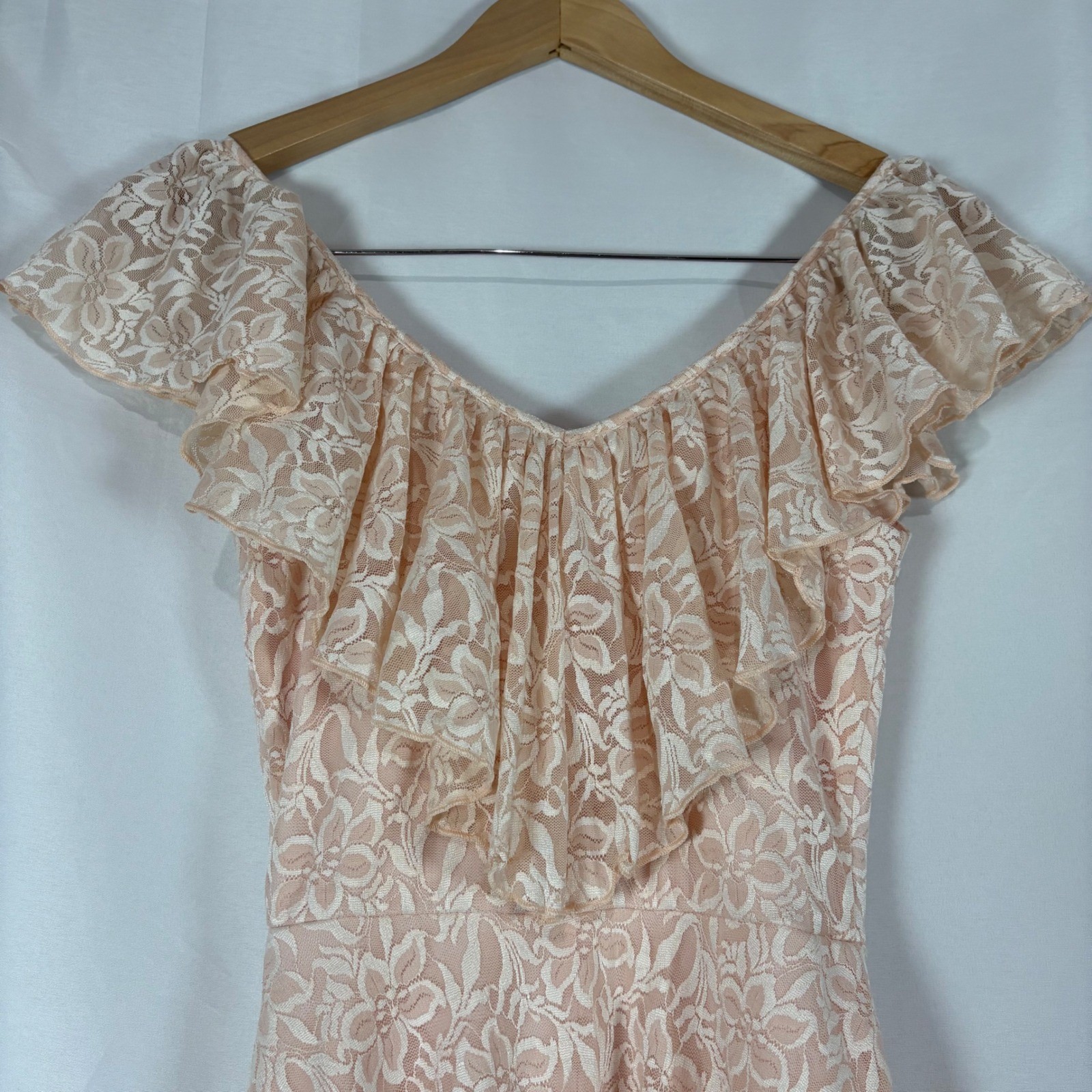 Disney Cinderella Pink Floral Lace Ruffle Back Fit & Flare Dress Small RN111503