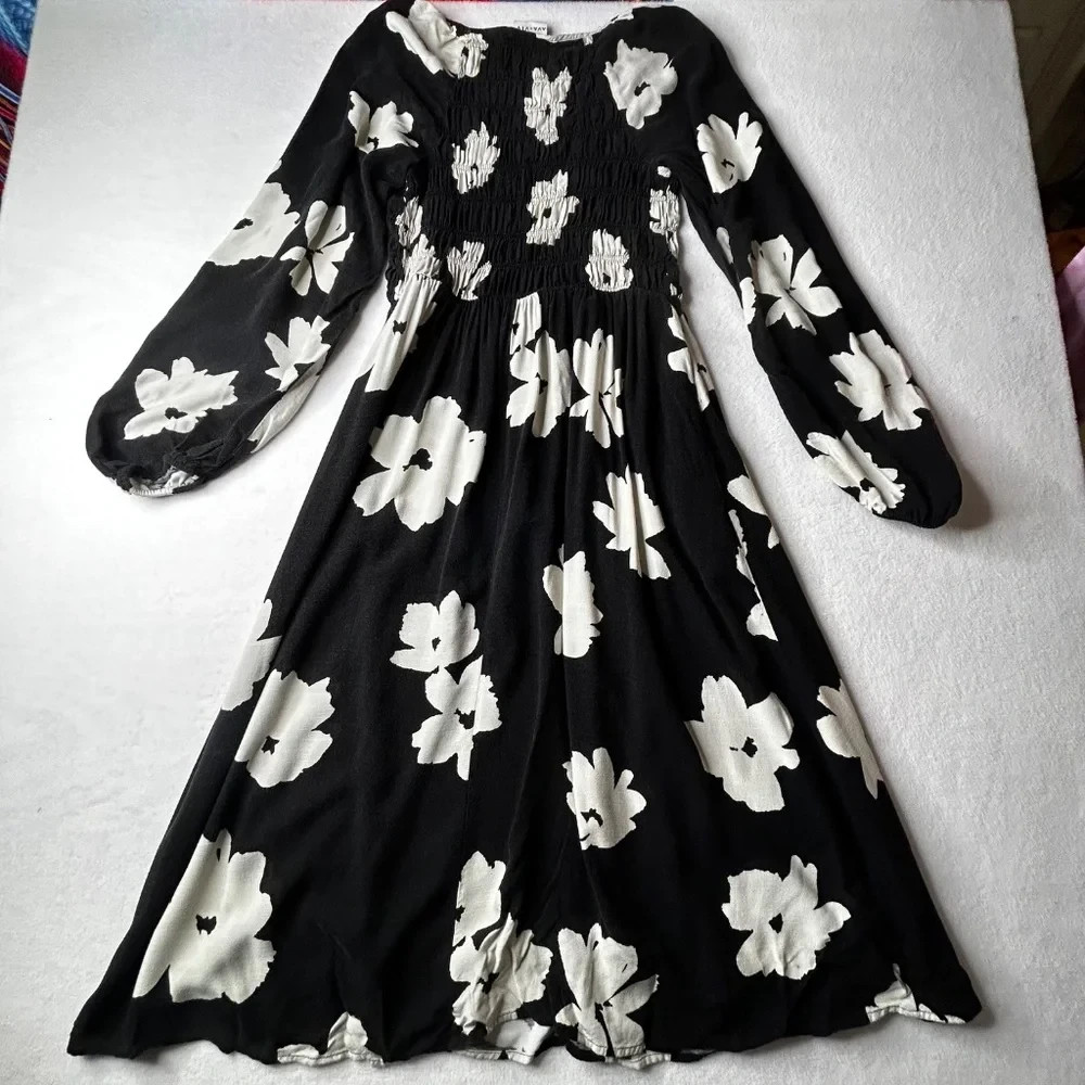 Ava & Liv Women’s Size X Plus Size Balloon Long Sleeve Smocked Bodice Dress Maxi