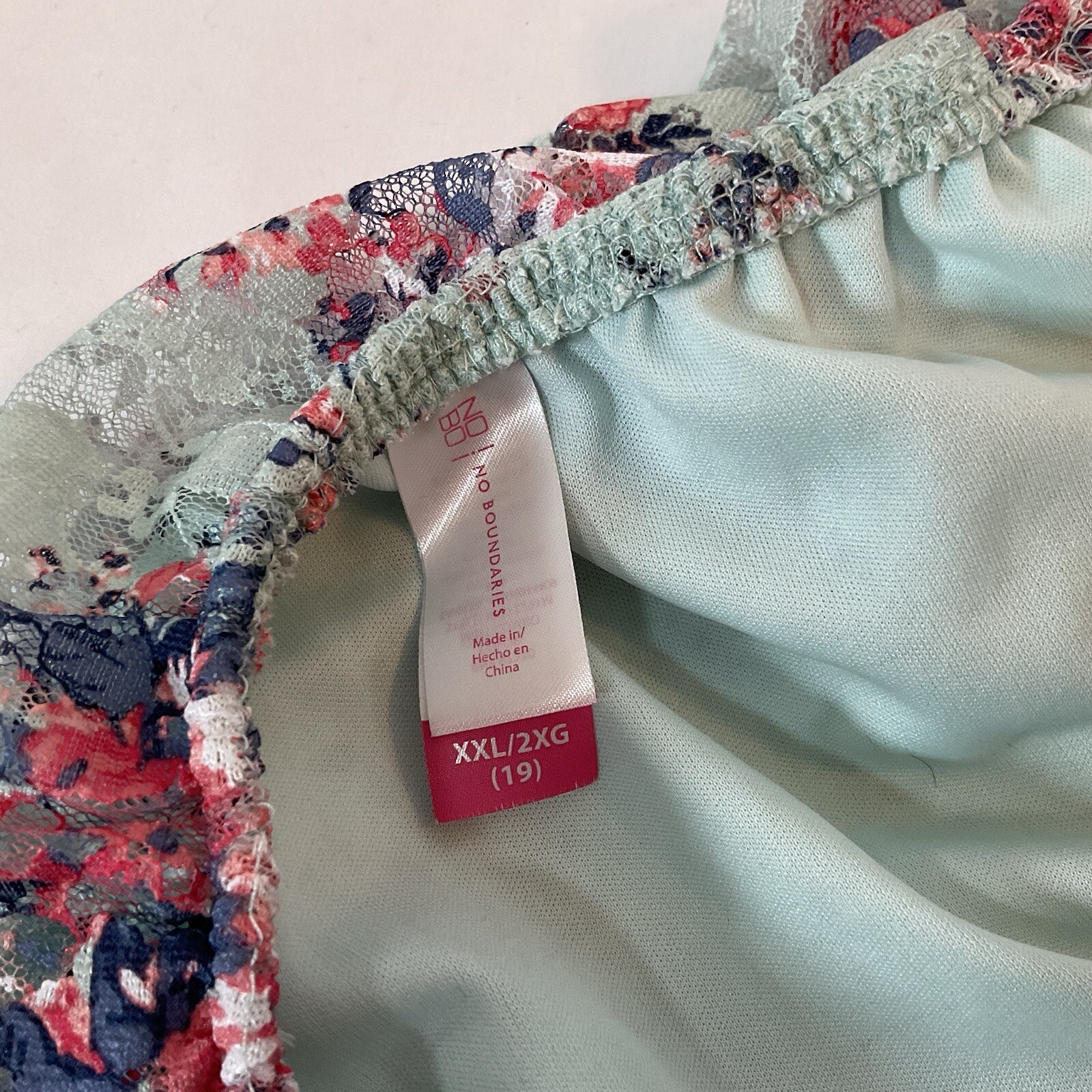 No Bounderies Aqua/Mint Blue Floral Lace dress with Belt, Junior size XXL