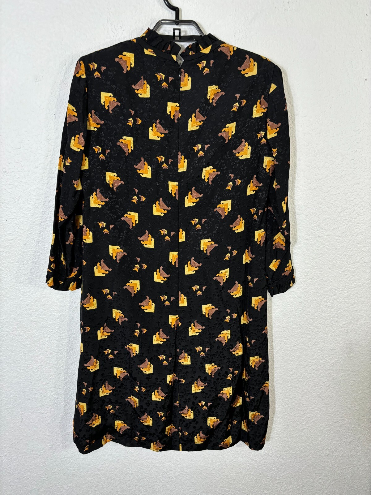 Vintage Adele Simpson Dress Size M/L Geometric 1960s Multicolor Ruffled Shift
