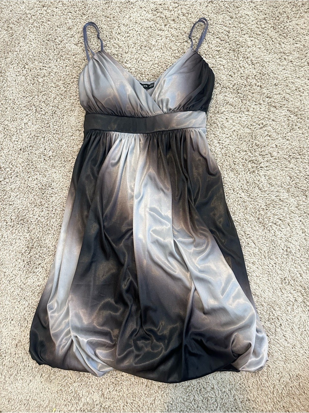 Ruby Rox Metallic Ombre V-Neck Mini Dress – Black & Silver