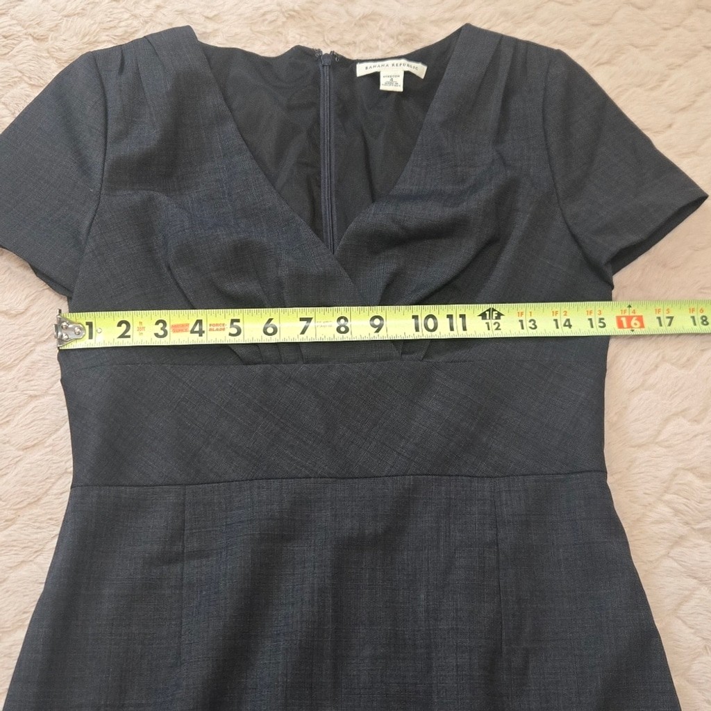 Banana Republic Blue-Gray Wool Textured Sheath Business Office Dress, Size 4