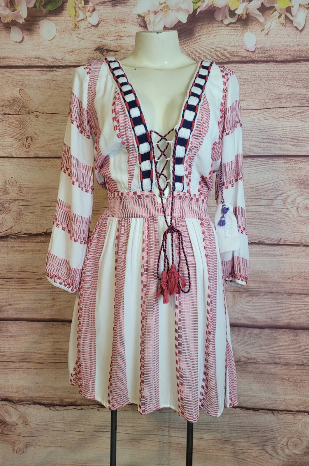 Piper by Townsen Lace Up Open Back Mini Dress Size M Boho Embroidered Rayon