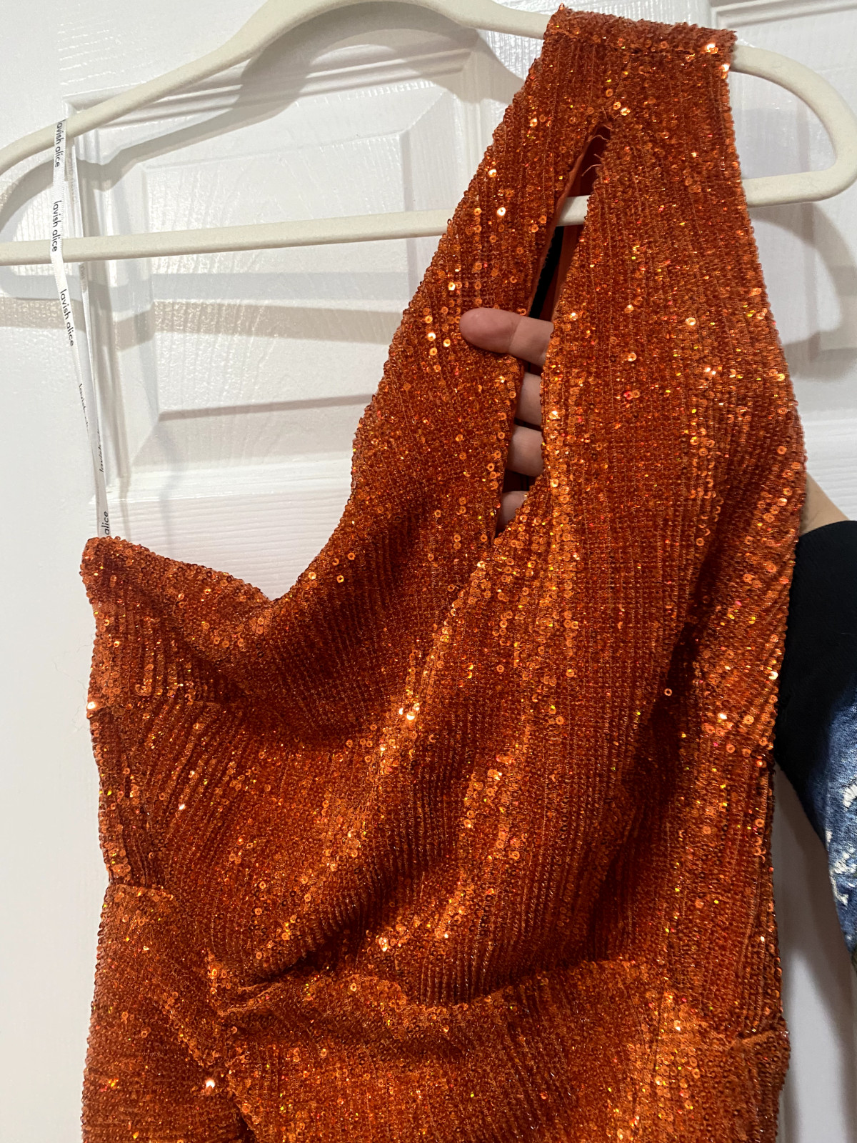 Lavish Alice – Pleated Sequin Cut Out Ruched Side Midi Dress in Orange (US 10)