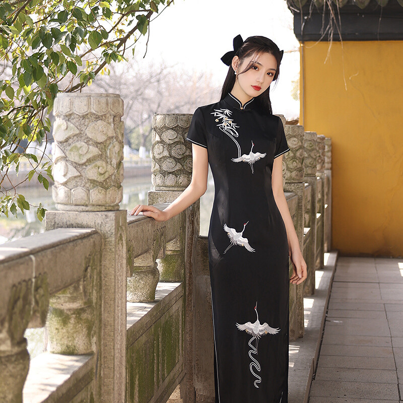 Chinese Traditional Oriental Dress Summer Black Modern Elegant Cheongsam Qipao