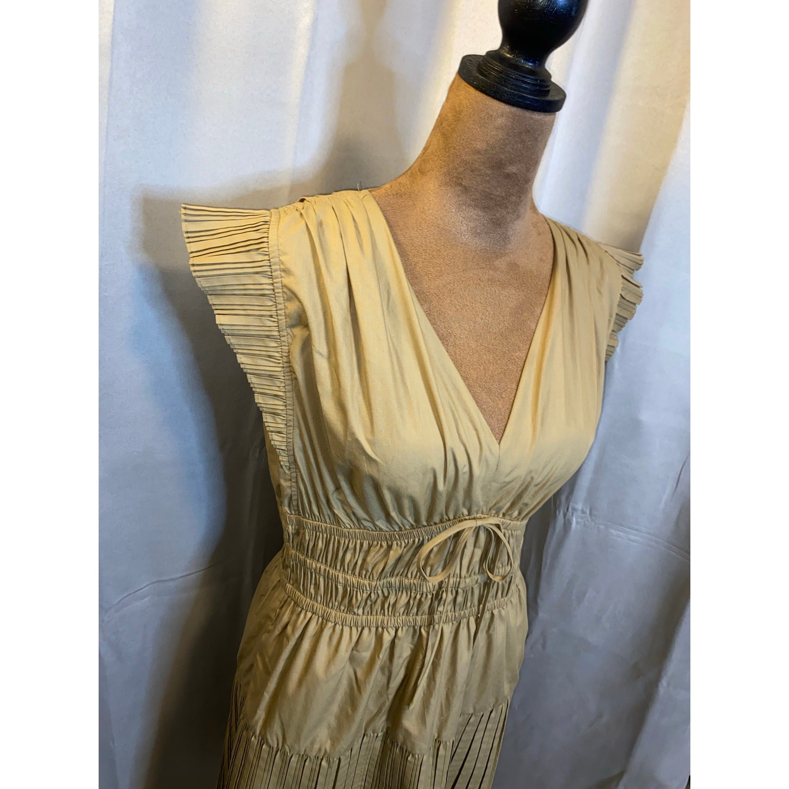 Current Air Los Angeles Anthropologie Dress S Tan Pleated Flutter Sleeve Smocked