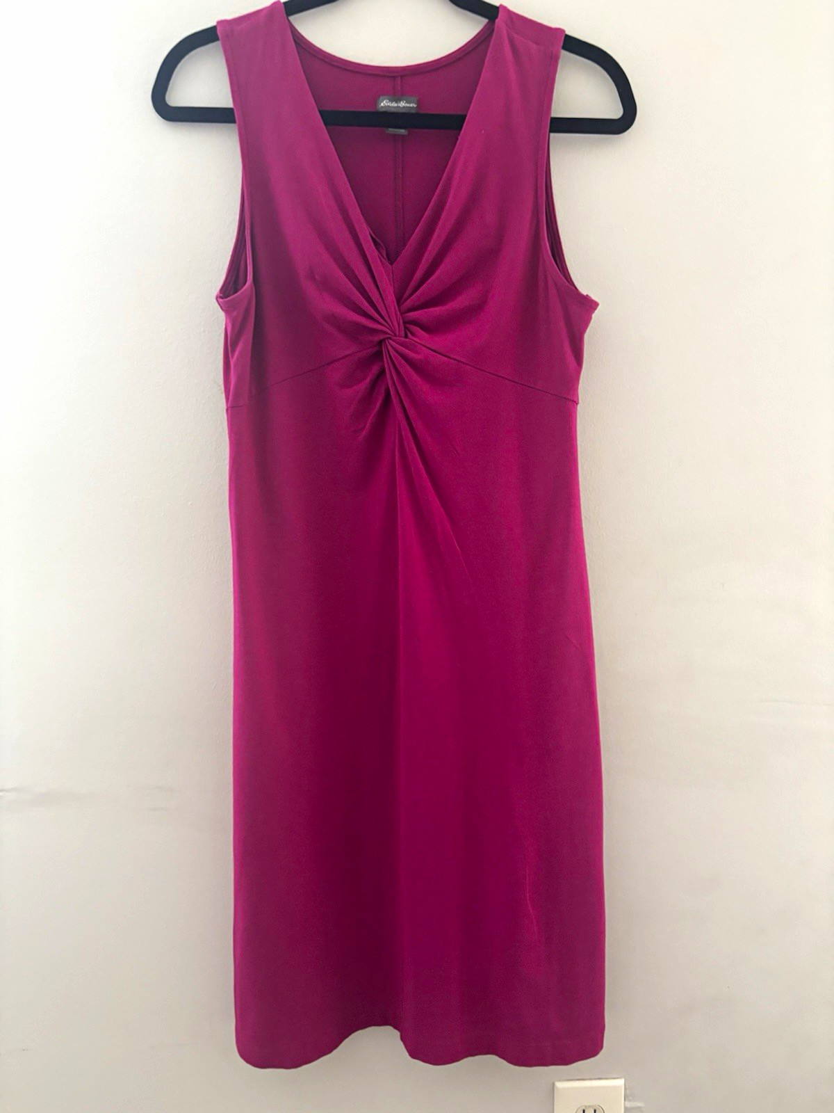 Eddie Bauer Women’s Magenta Sleeveless V-Neck Twist Front Jersey Stretch Dress S
