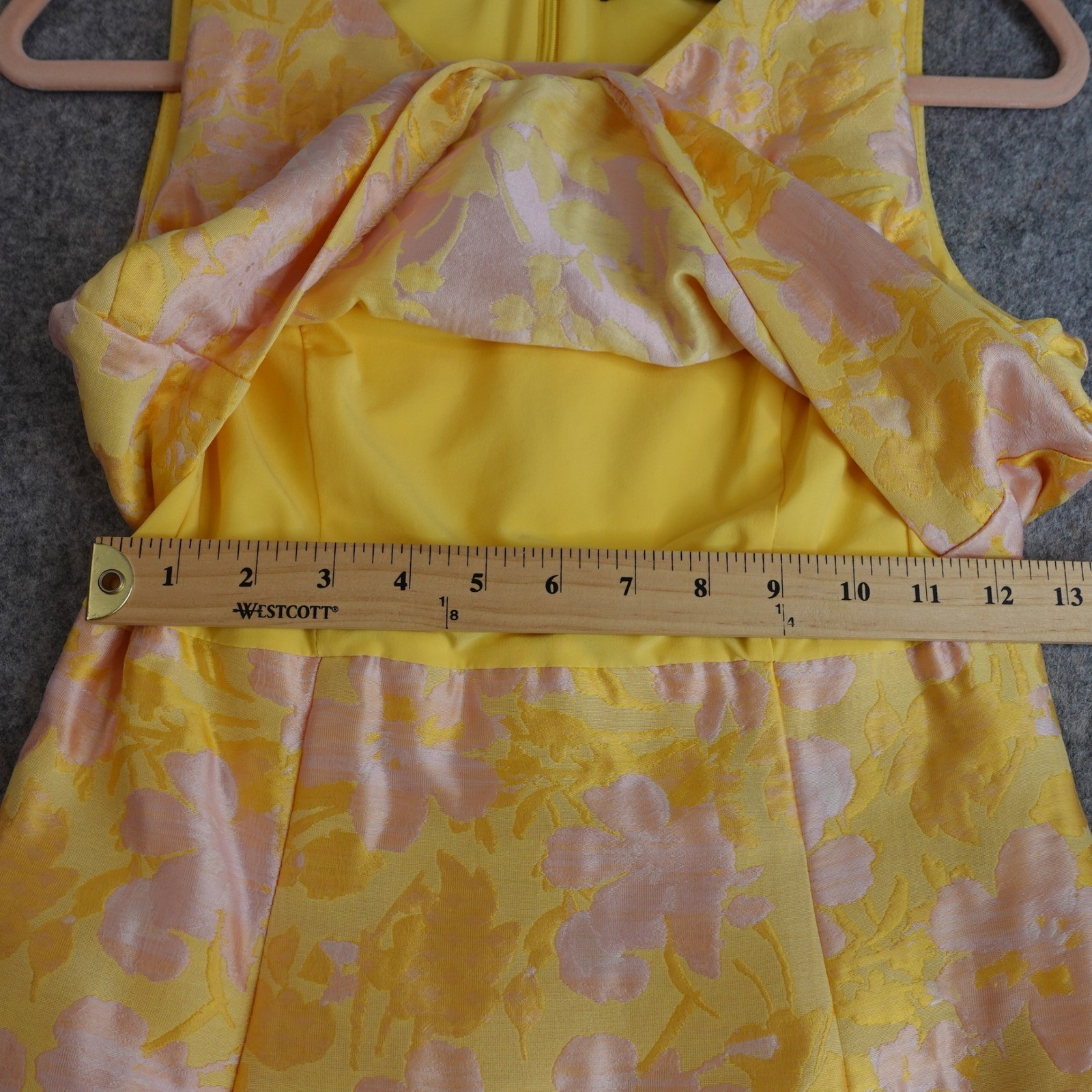 Badgley Mischka 60s Retro Floral Brocade Sheath Dress 4 Yellow Pink Cocktail Mod