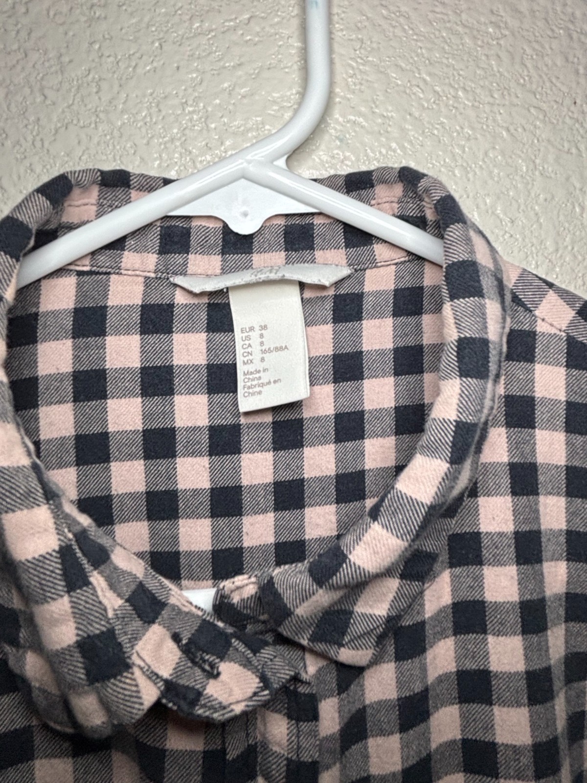 H&M Women’s Gingham Button-Up Shirt Size 8 (US) Pink & Black 3/4 Sleeve Casual