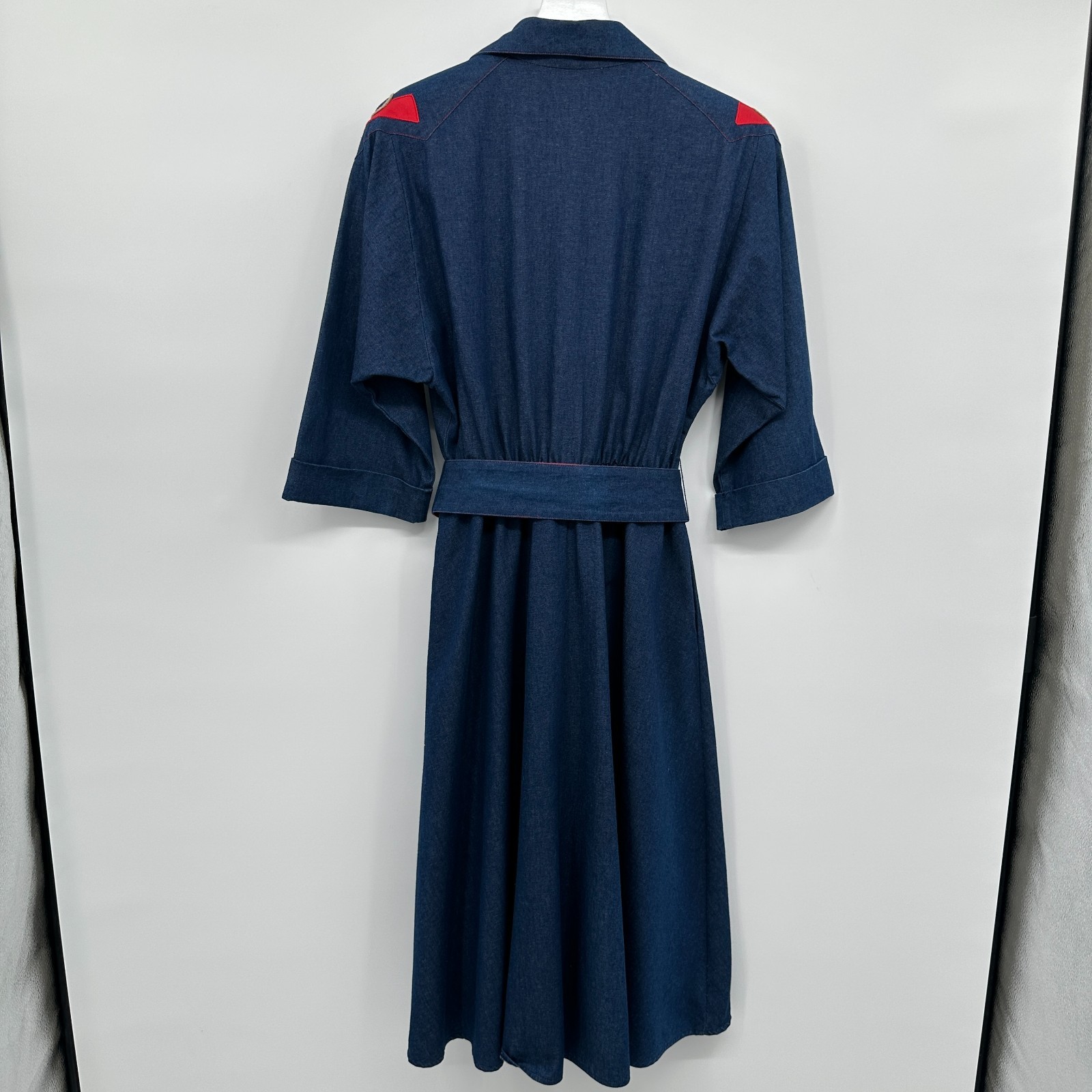 Vintage Denim Midi Dress Medium Pockets Western Cottagecore Rodeo Prairie USA