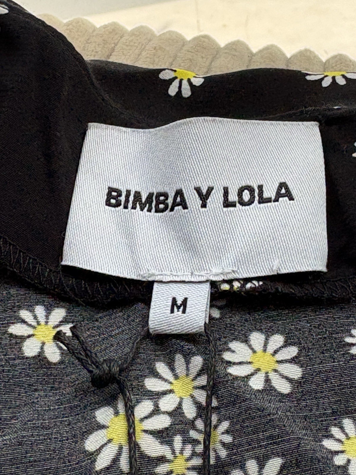 New BIMBA Y LOLA Black Daisy Print Midi Dress 90s vibes medium