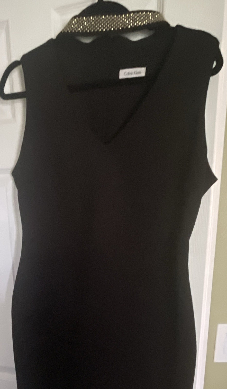 Calvin Klein Black Pencil Knee-Length V-Neck Sleeveless Beaded Dress 14