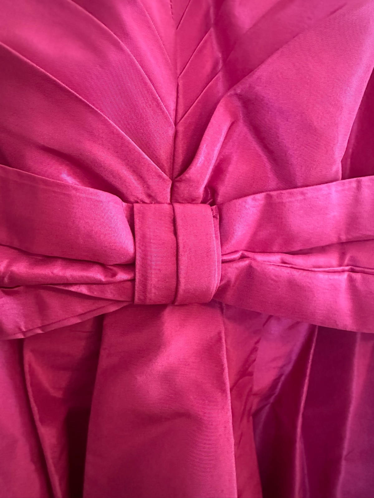 Pink Satiny Silk “MadMen” Banana Republic dress Size 2