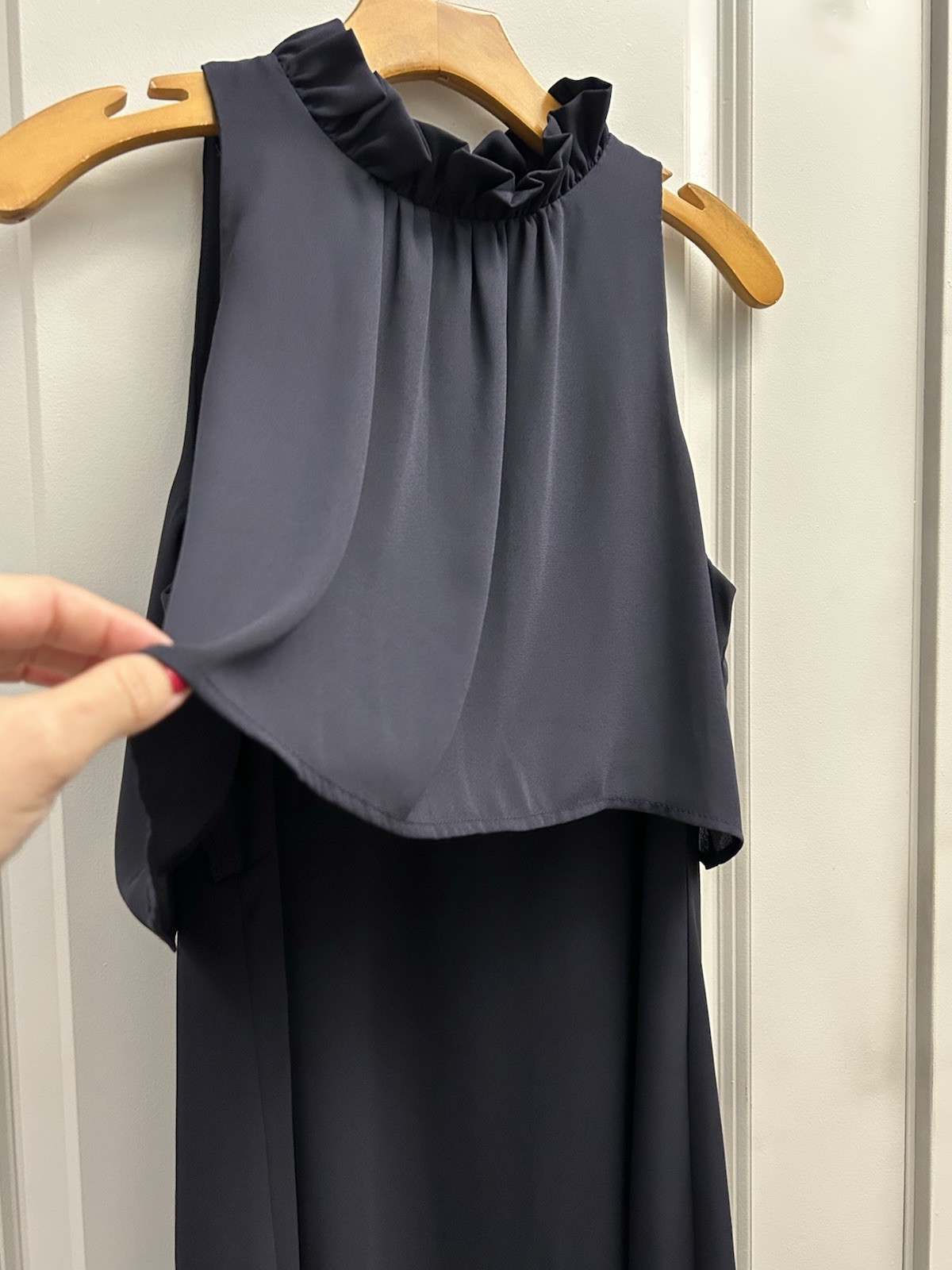 Veronica M Navy Solid Mock Ruffle Neck Sleeveless Layered Mini Shift Dress M
