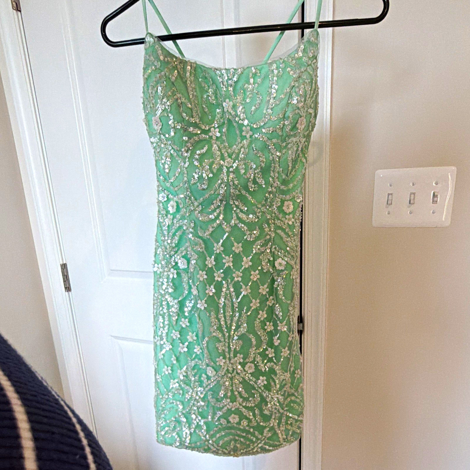 A’Naber Green Sequin Mesh Bodycon Mini Dress Square Neck Lace-Up Back 6