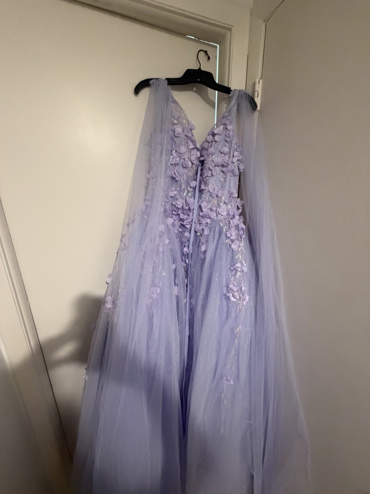 Elizabeth K by GLS Purple Tulle Beaded V-Neck Long Formal Gown Dress Size L