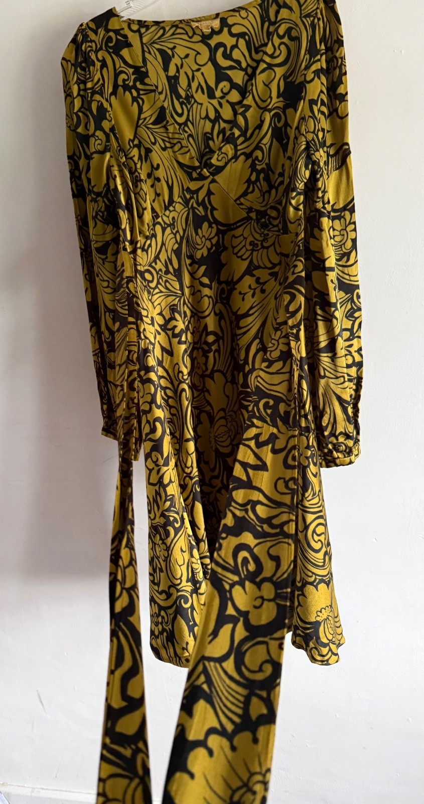 GHOST LONDON YELLOW & BLACK FLORAL PRINT LONG SLEEVES MIDI DRESS SIZE: LARGE