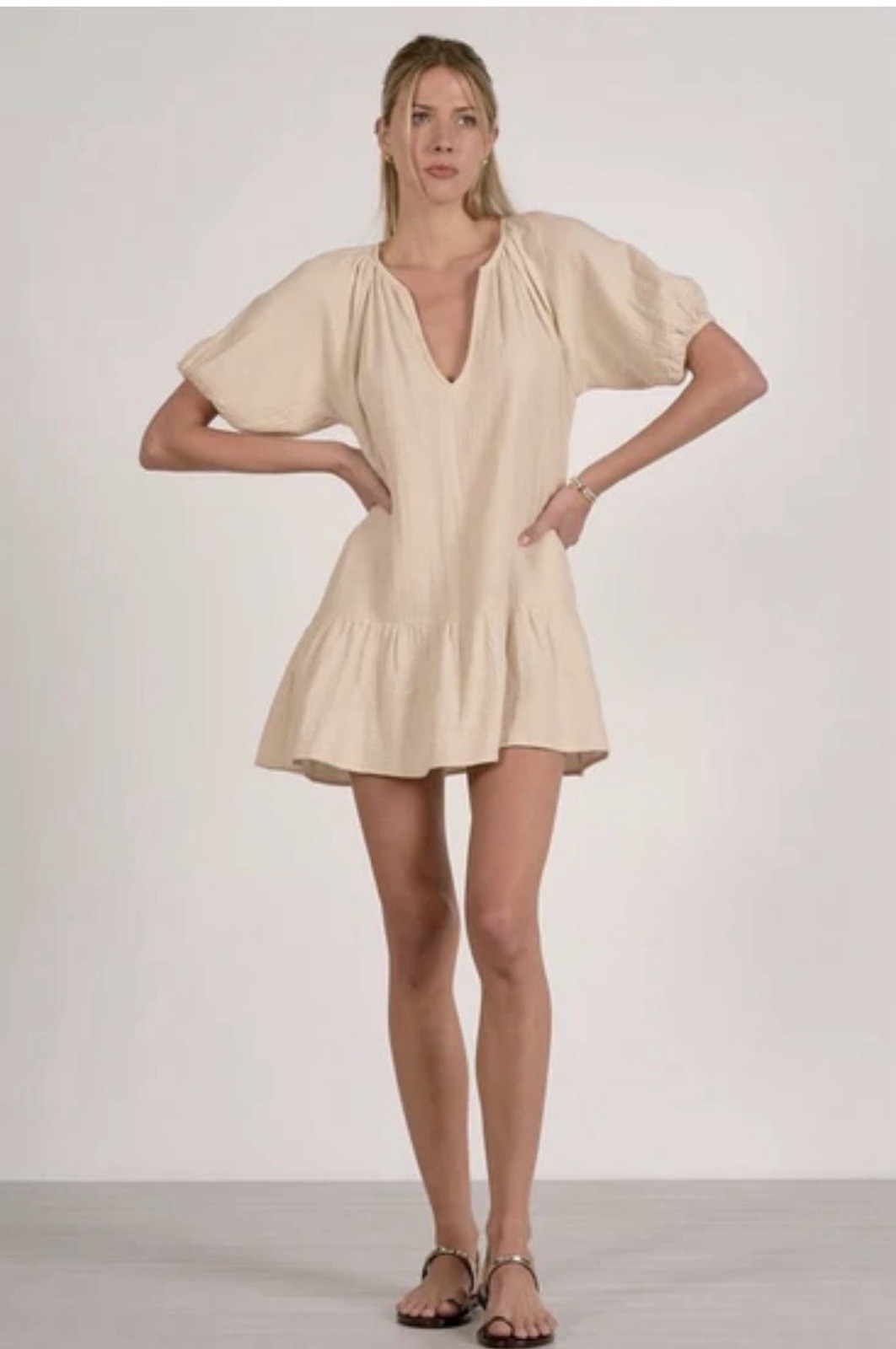 Elan Beige V-Neck Puff Short Sleeve Ruffle Mini Dress w/ Pockets Women’s XS