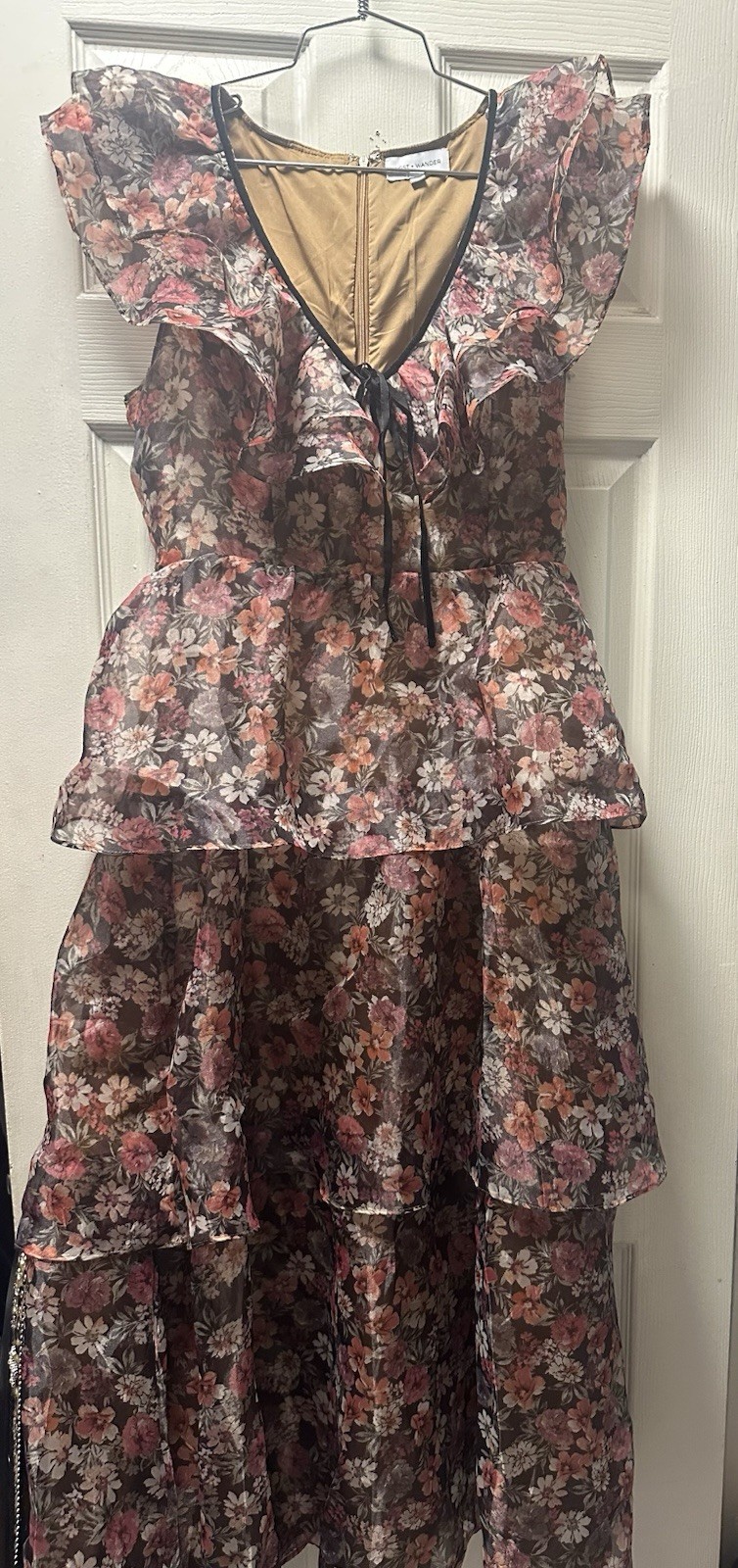 Lost + wander botanique floral long dress ruffle tiered v-neck short sleeve MD